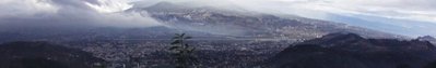 Blick auf La Laguna am Beginn der Fahrt die Cumbre Dorsal entlang